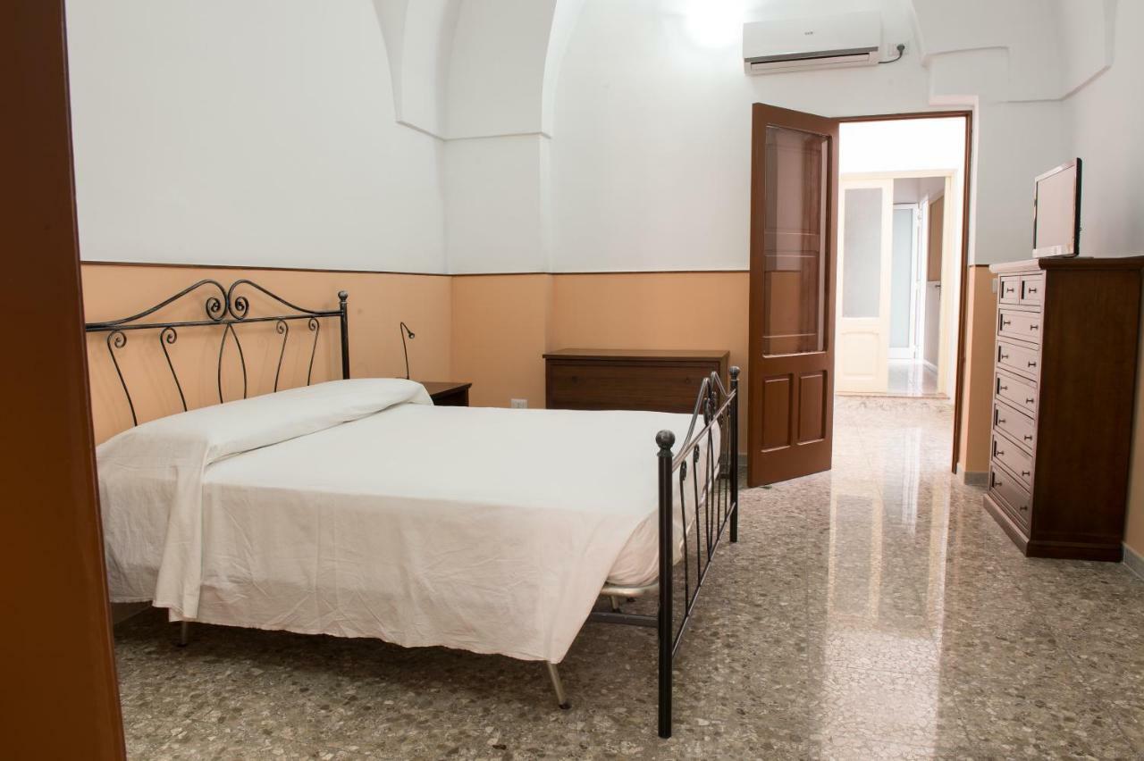 B&B Pozzi Dolci Aradeo Eksteriør billede